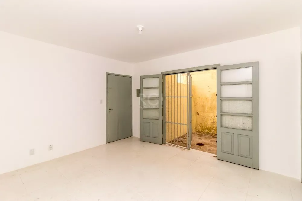 Apartamento à venda com 3 quartos, 227m² - Foto 1