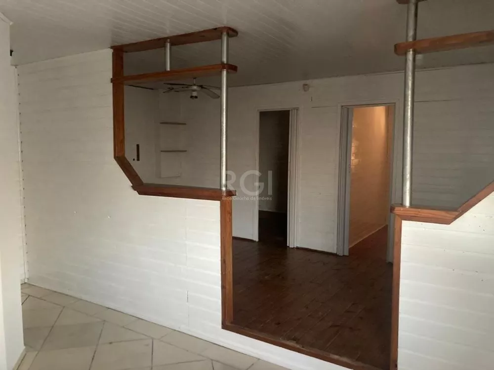 Casa à venda com 2 quartos, 121m² - Foto 4