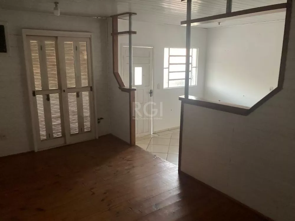 Casa à venda com 2 quartos, 121m² - Foto 3