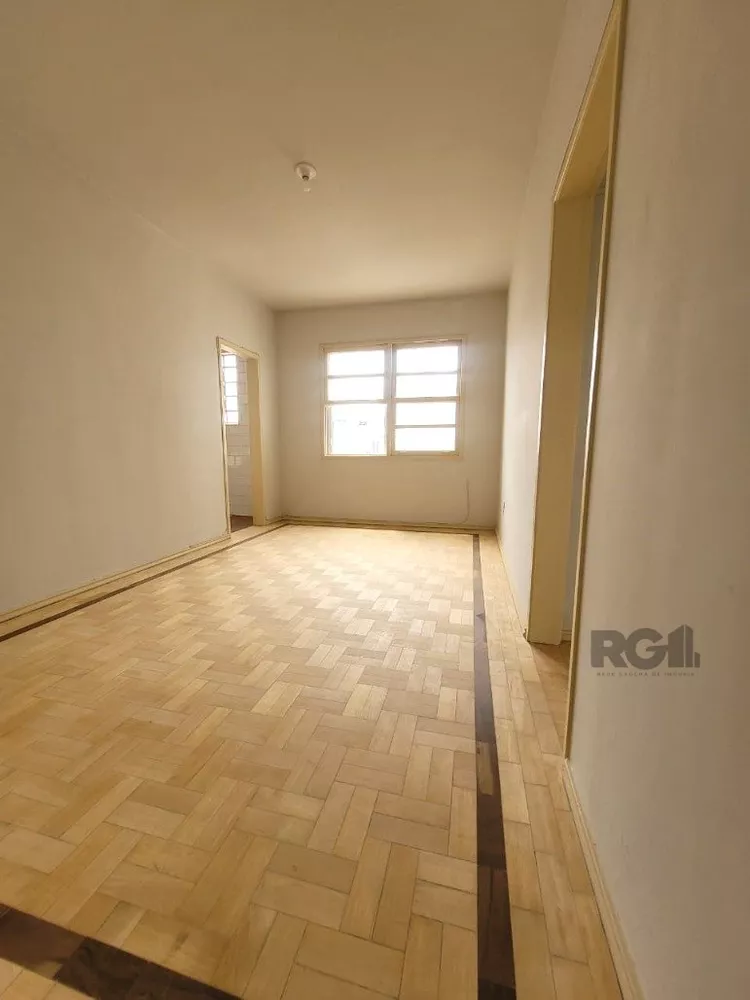 Apartamento à venda com 2 quartos, 64m² - Foto 8