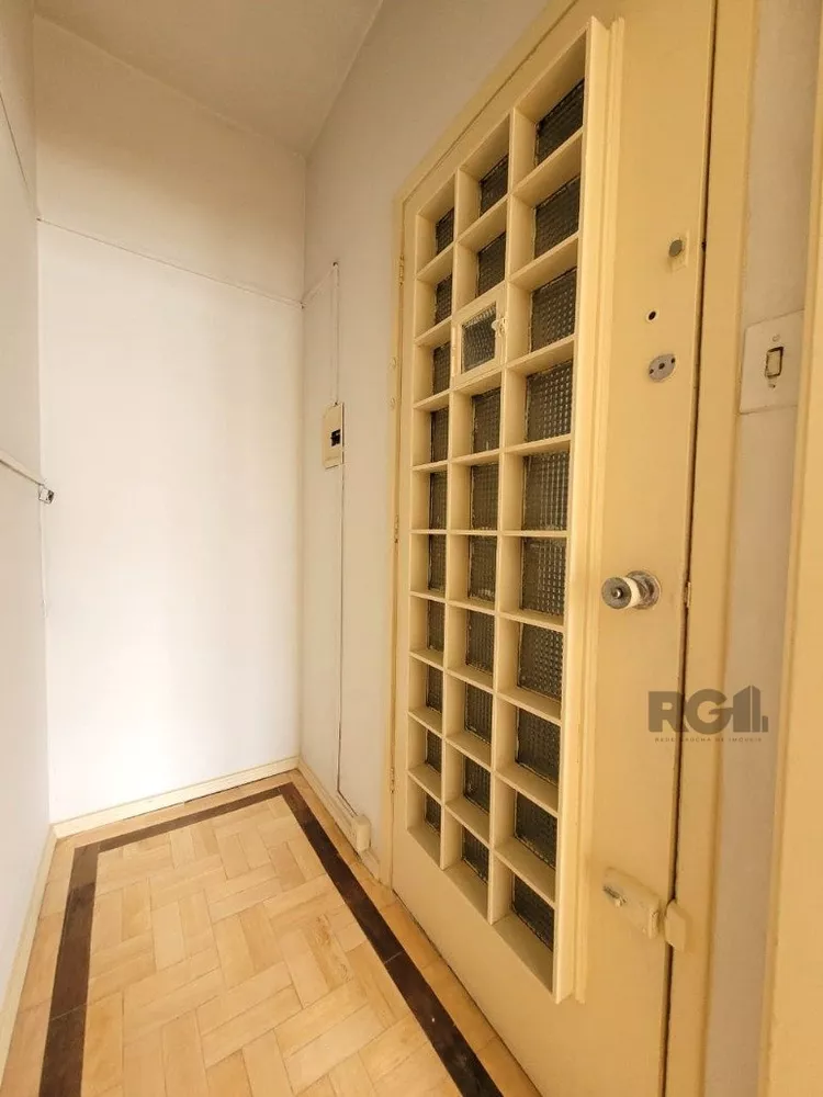 Apartamento à venda com 2 quartos, 64m² - Foto 7