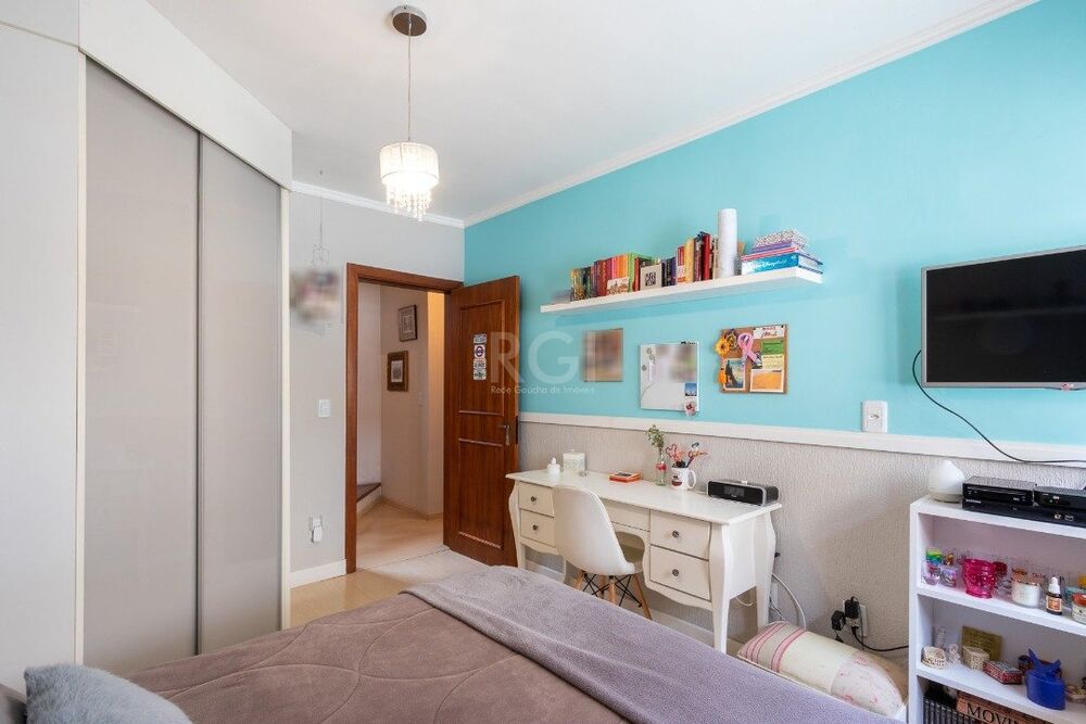 Casa de Condomínio à venda com 3 quartos, 226m² - Foto 5