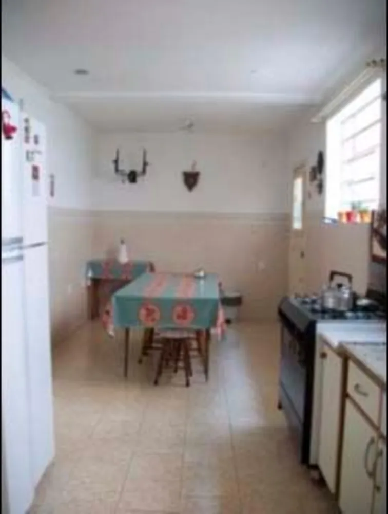 Casa, 3 quartos, 299 m² - Foto 2