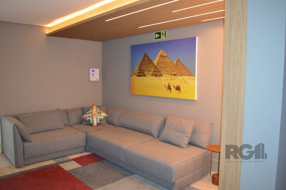 Apartamento à venda com 2 quartos, 68m² - Foto 2