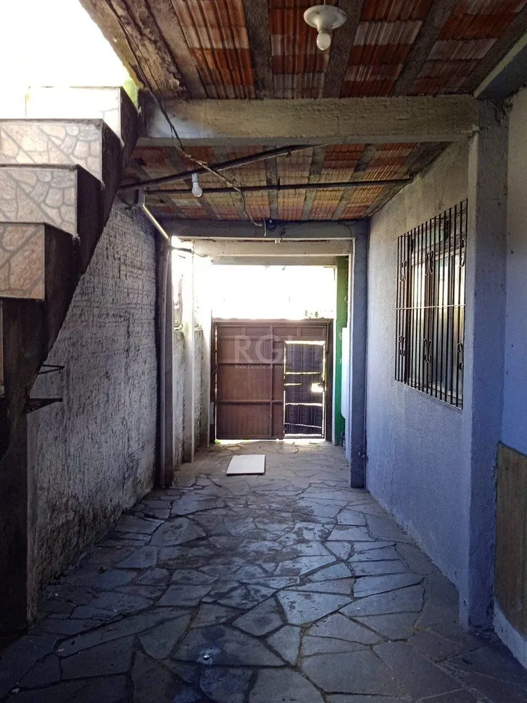 Casa, 5 quartos, 141 m² - Foto 2