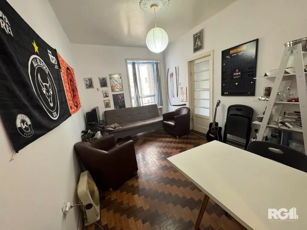 Apartamento à venda com 2 quartos, 69m² - Foto 3