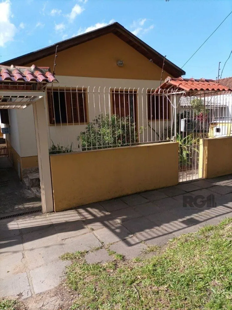 Casa, 4 quartos, 253 m² - Foto 1