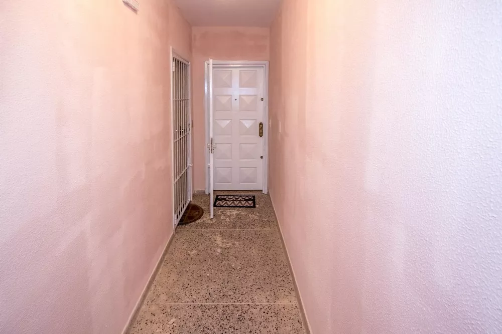 Apartamento à venda com 2 quartos, 69m² - Foto 3