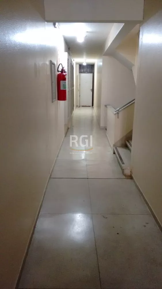 Apartamento à venda com 2 quartos, 73m² - Foto 3