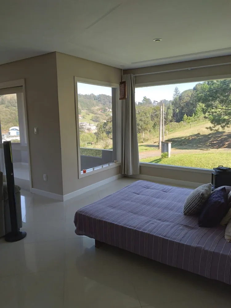 Casa, 3 quartos, 323 m² - Foto 2