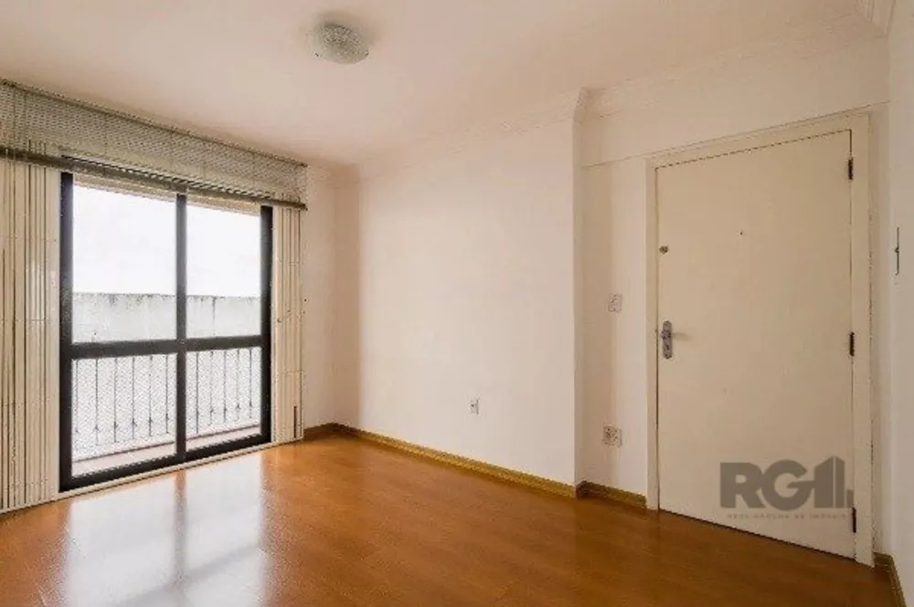 Apartamento à venda com 3 quartos, 80m² - Foto 2