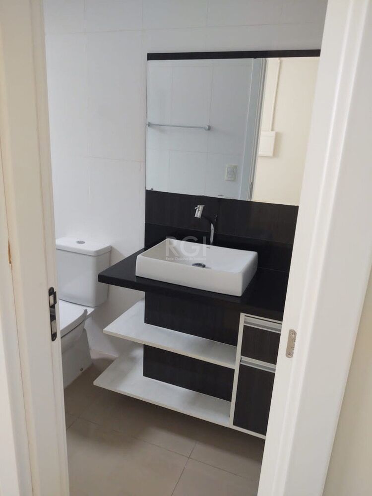 Apartamento à venda com 3 quartos, 163m² - Foto 2