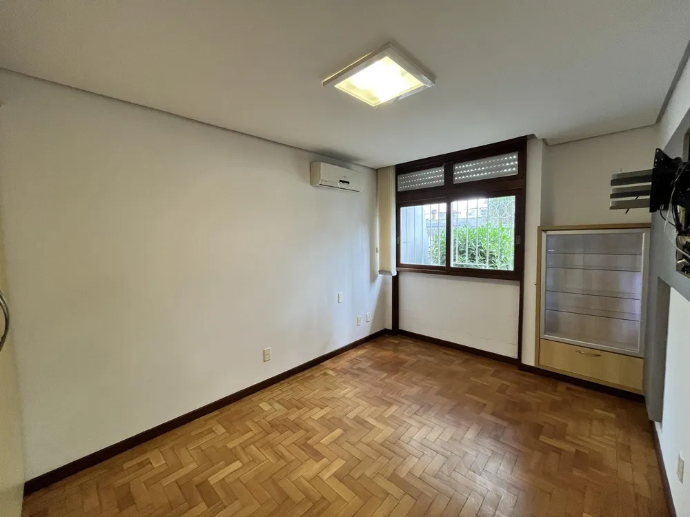 Casa, 3 quartos, 159 m² - Foto 3