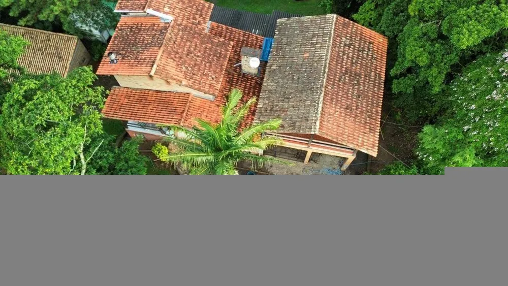 Casa, 4 quartos, 349 m² - Foto 1
