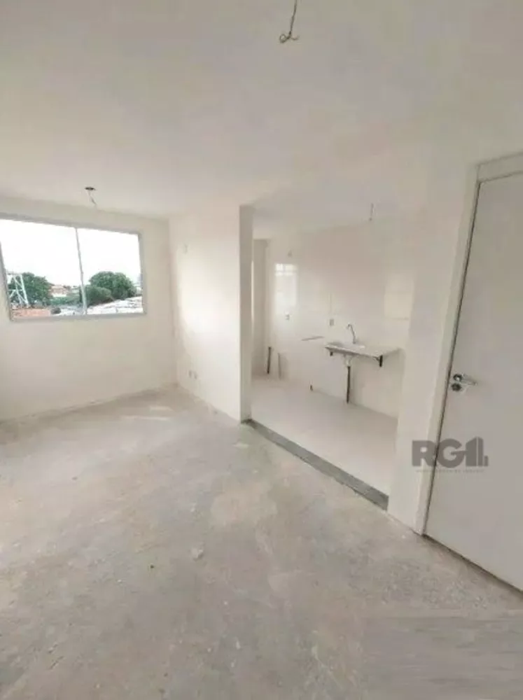 Apartamento à venda com 2 quartos, 42m² - Foto 3