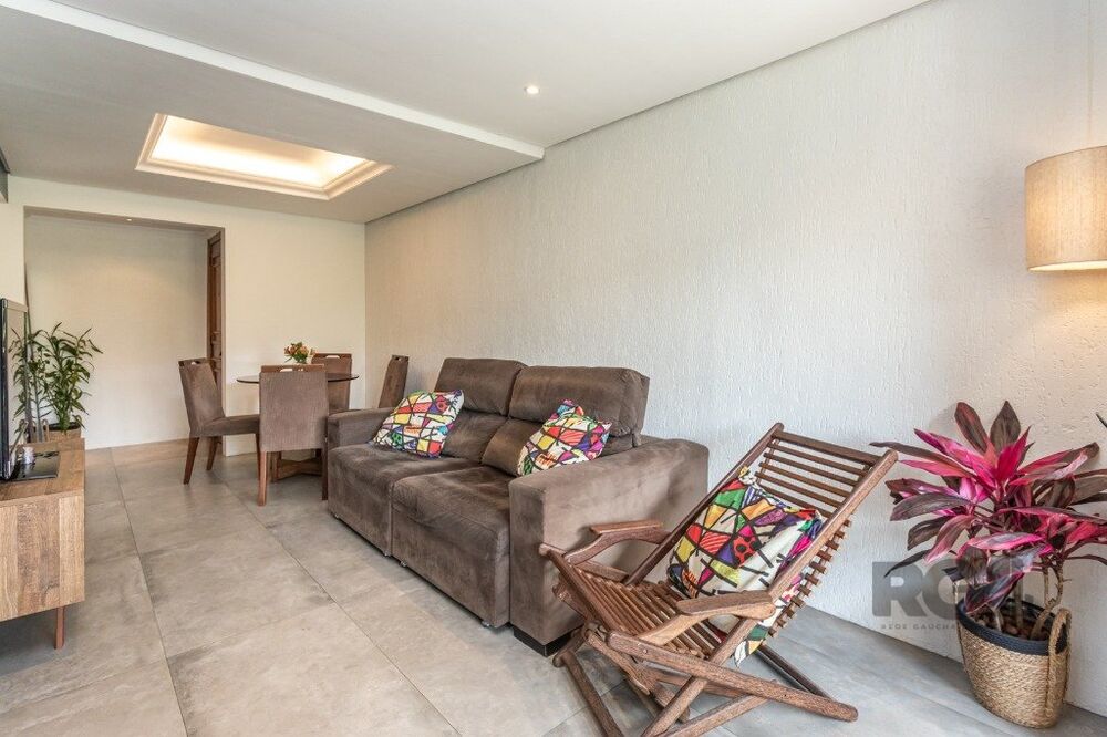 Apartamento à venda com 3 quartos, 91m² - Foto 2