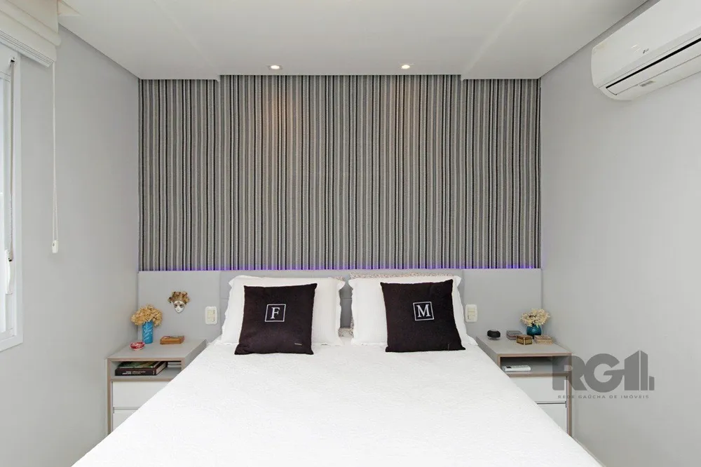 Casa, 6 quartos, 301 m² - Foto 1