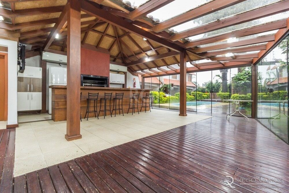 Casa de Condomínio à venda com 3 quartos, 240m² - Foto 5