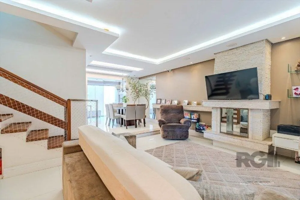 Casa, 3 quartos, 211 m² - Foto 4