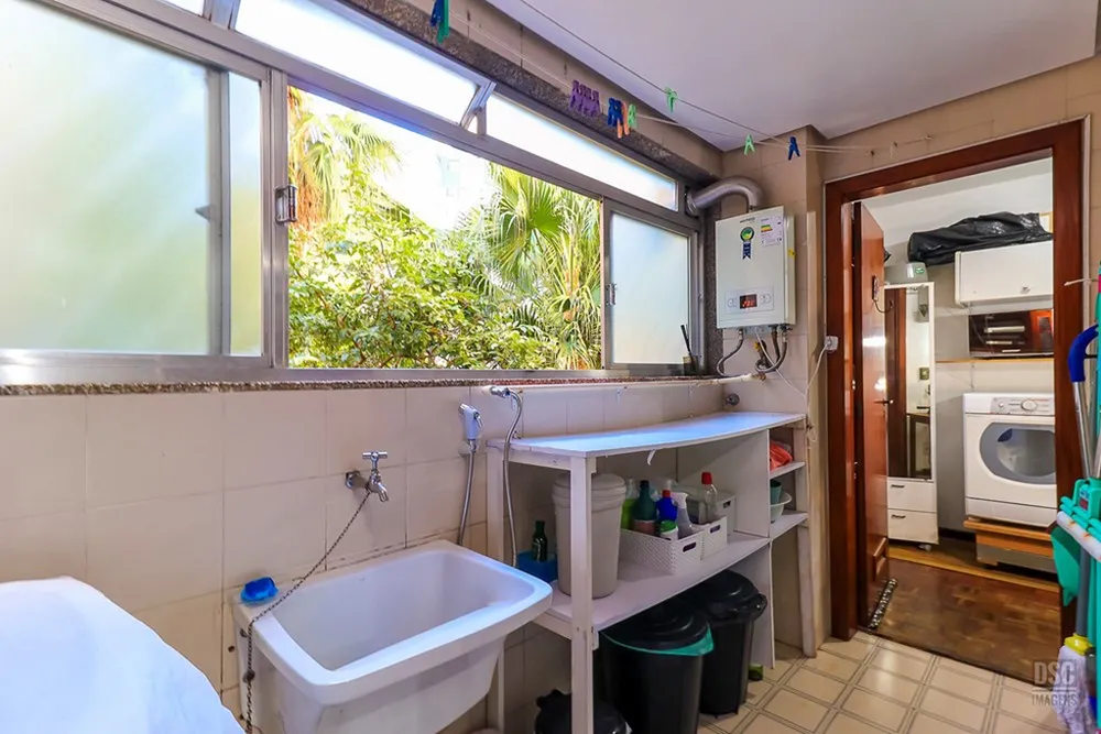 Apartamento, 3 quartos, 134 m² - Foto 2