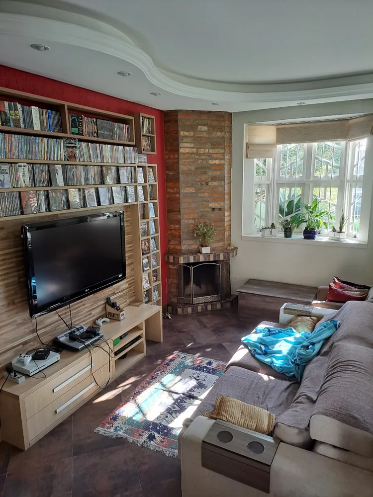 Casa, 4 quartos, 329 m² - Foto 1