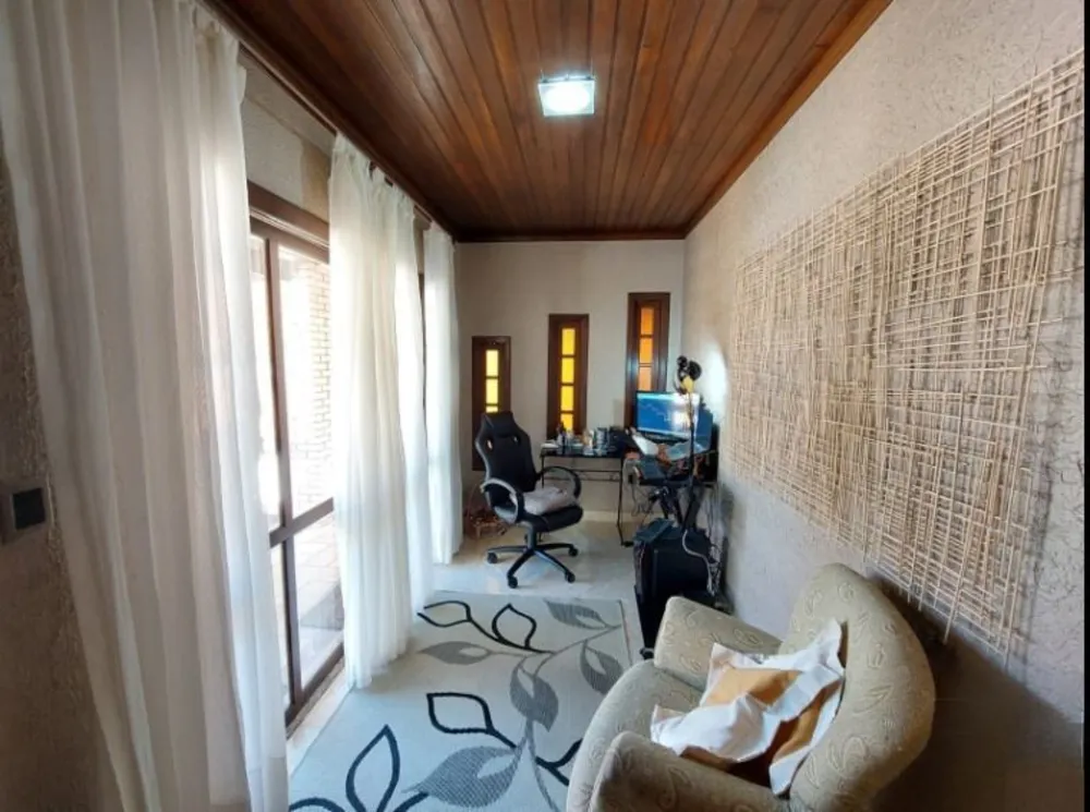 Casa, 2 quartos, 175 m² - Foto 1