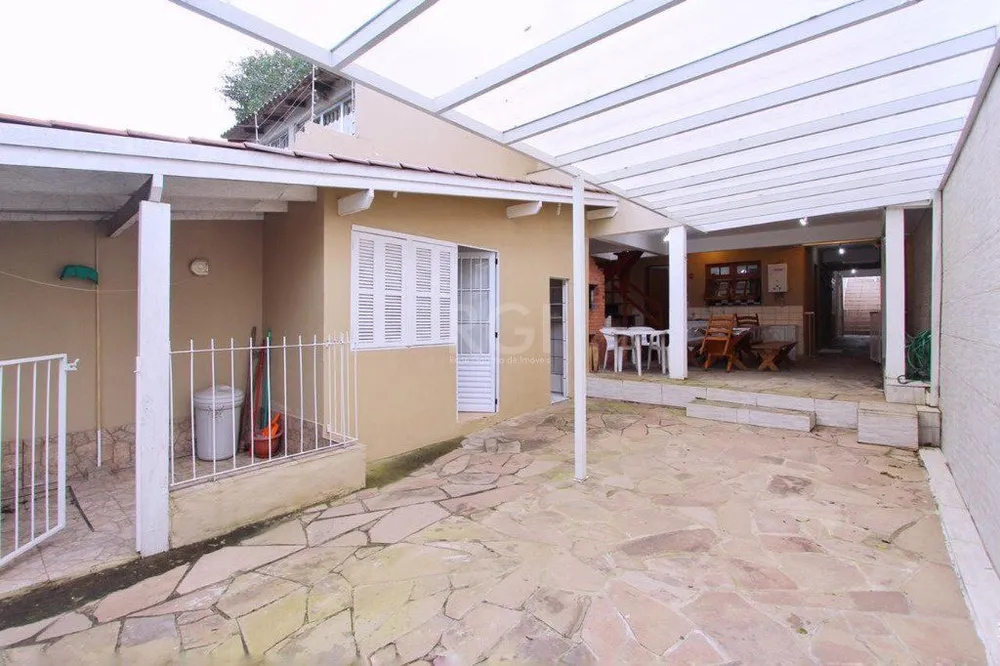 Casa, 2 quartos, 199 m² - Foto 1
