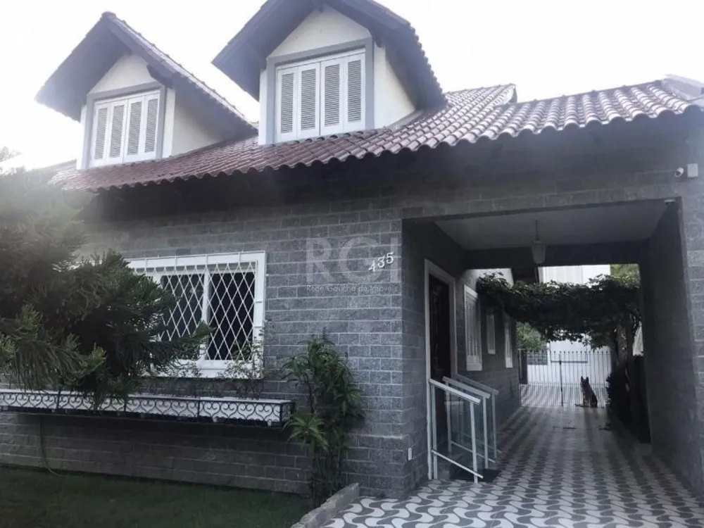 Casa, 3 quartos, 243 m² - Foto 2