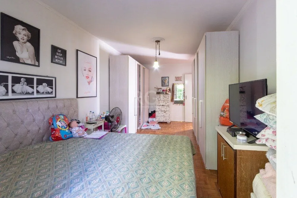 Casa, 3 quartos, 279 m² - Foto 1