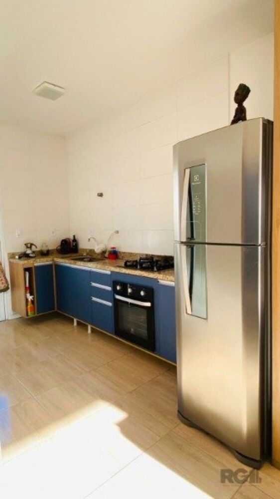 Casa à venda com 2 quartos, 57m² - Foto 3