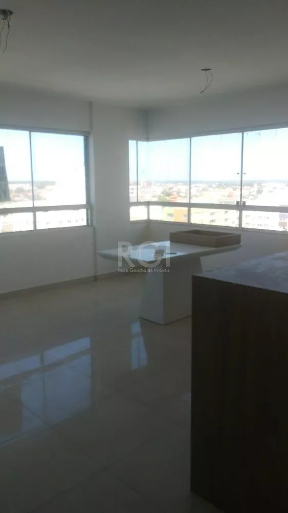 Apartamento à venda com 2 quartos, 72m² - Foto 3