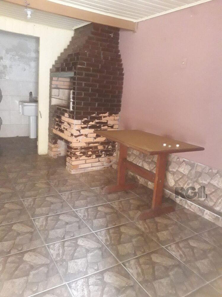 Casa à venda com 1 quarto, 199m² - Foto 4