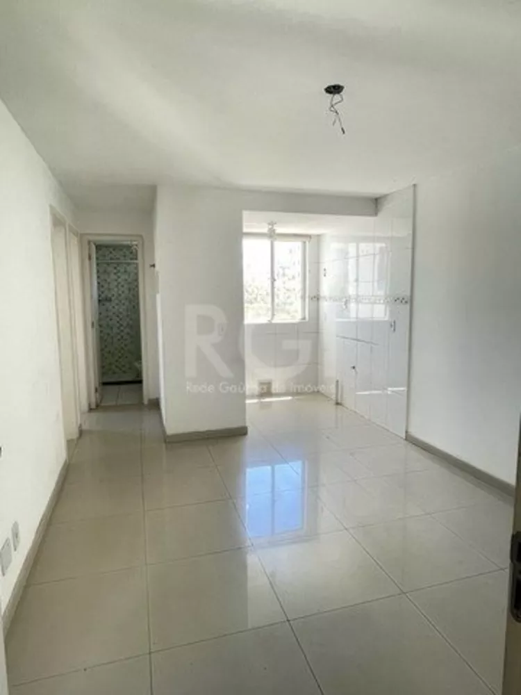 Apartamento à venda com 2 quartos, 39m² - Foto 2