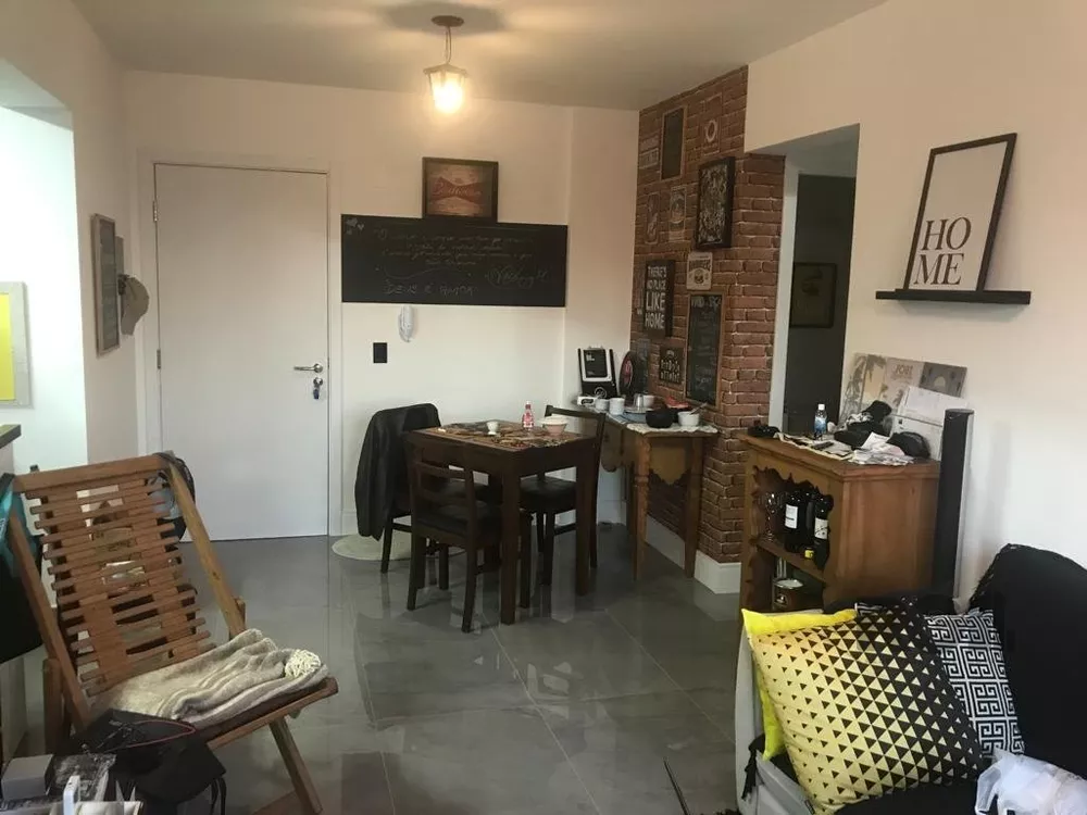 Apartamento à venda com 2 quartos, 59m² - Foto 1