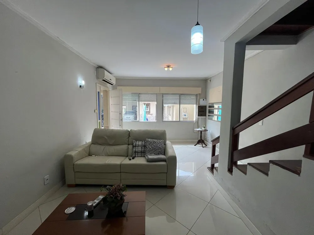 Casa, 3 quartos, 138 m² - Foto 1