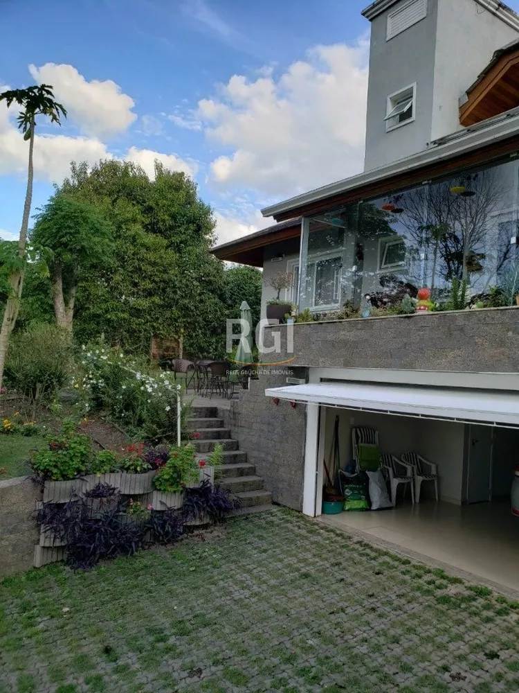 Casa de Condomínio à venda com 3 quartos, 172m² - Foto 2