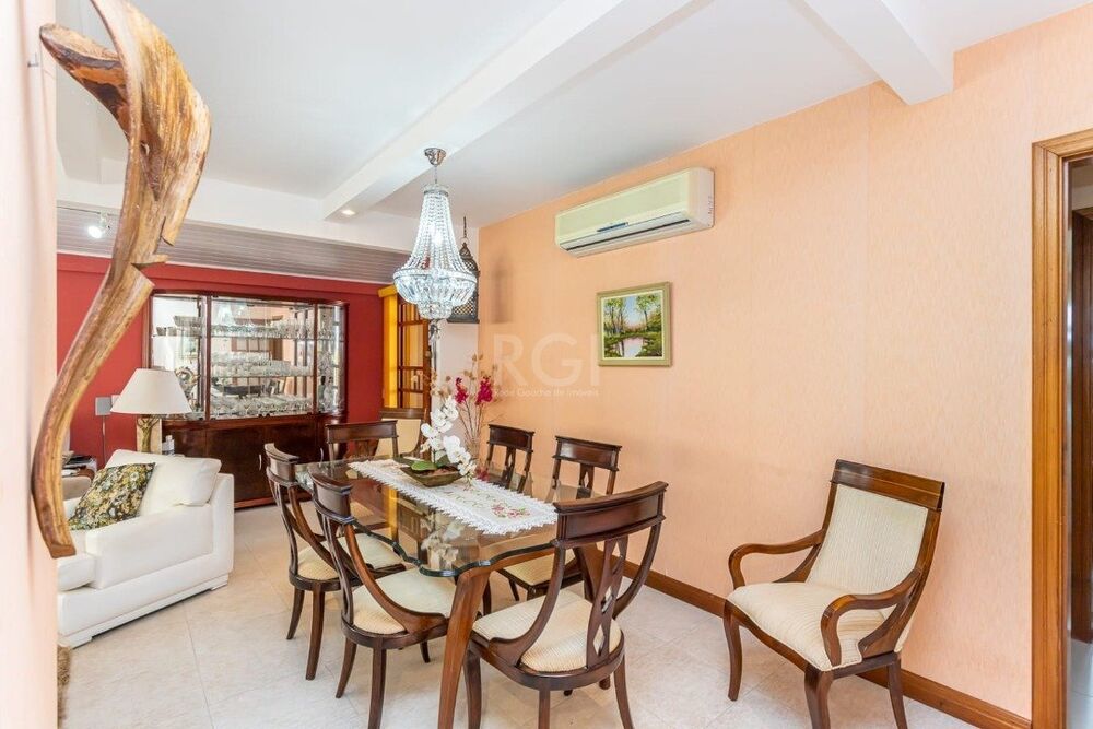 Casa à venda com 3 quartos, 208m² - Foto 7