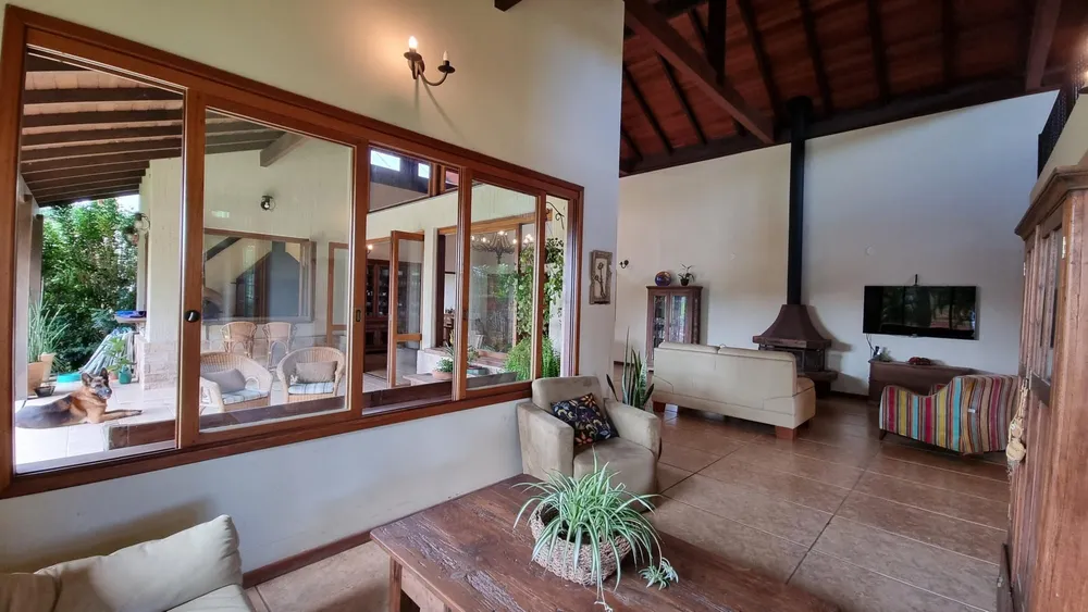 Casa, 4 quartos, 599 m² - Foto 1