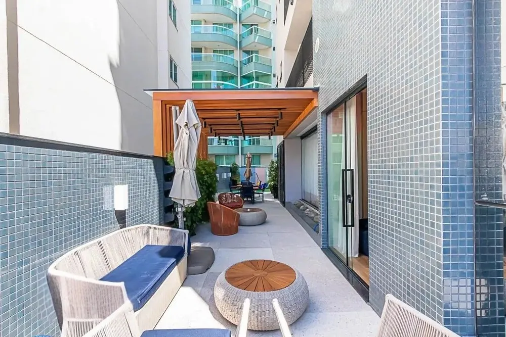 Casa, 6 quartos, 301 m² - Foto 4