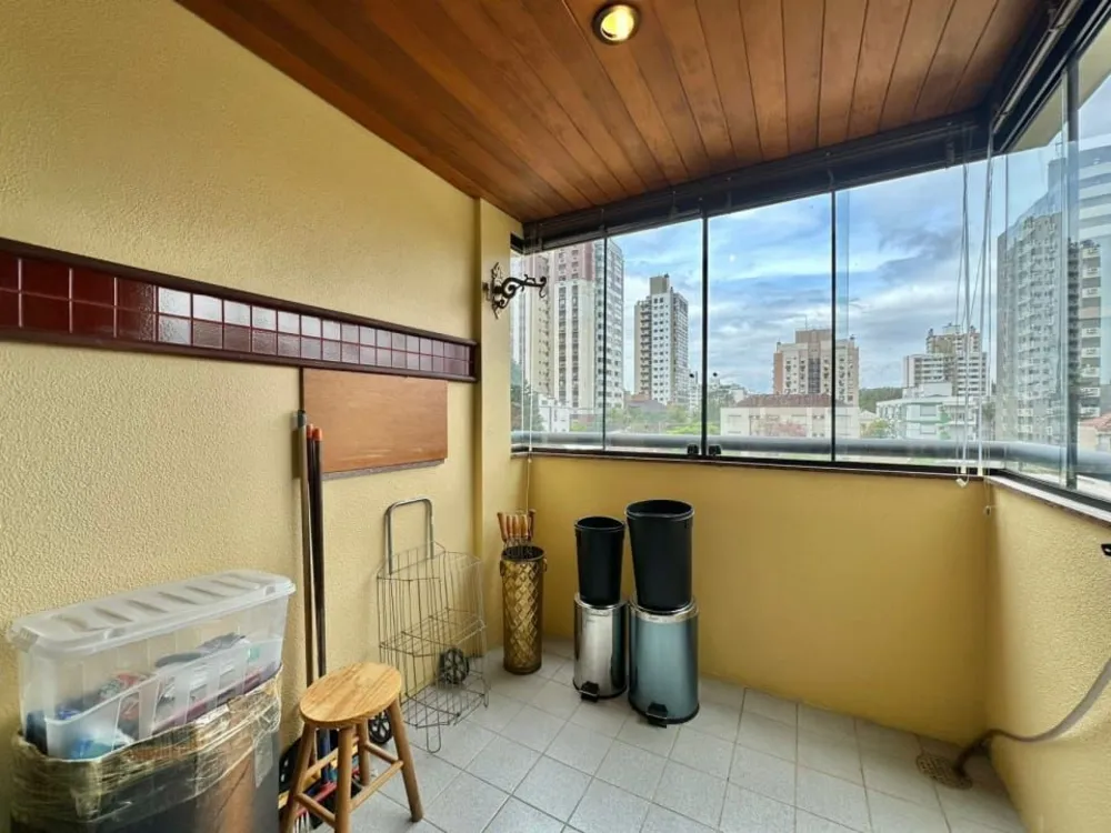 Apartamento, 3 quartos, 90 m² - Foto 2