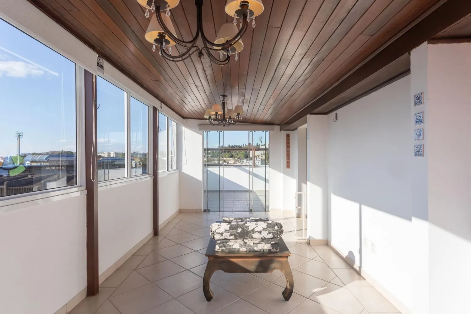 Cobertura, 3 quartos, 195 m² - Foto 2