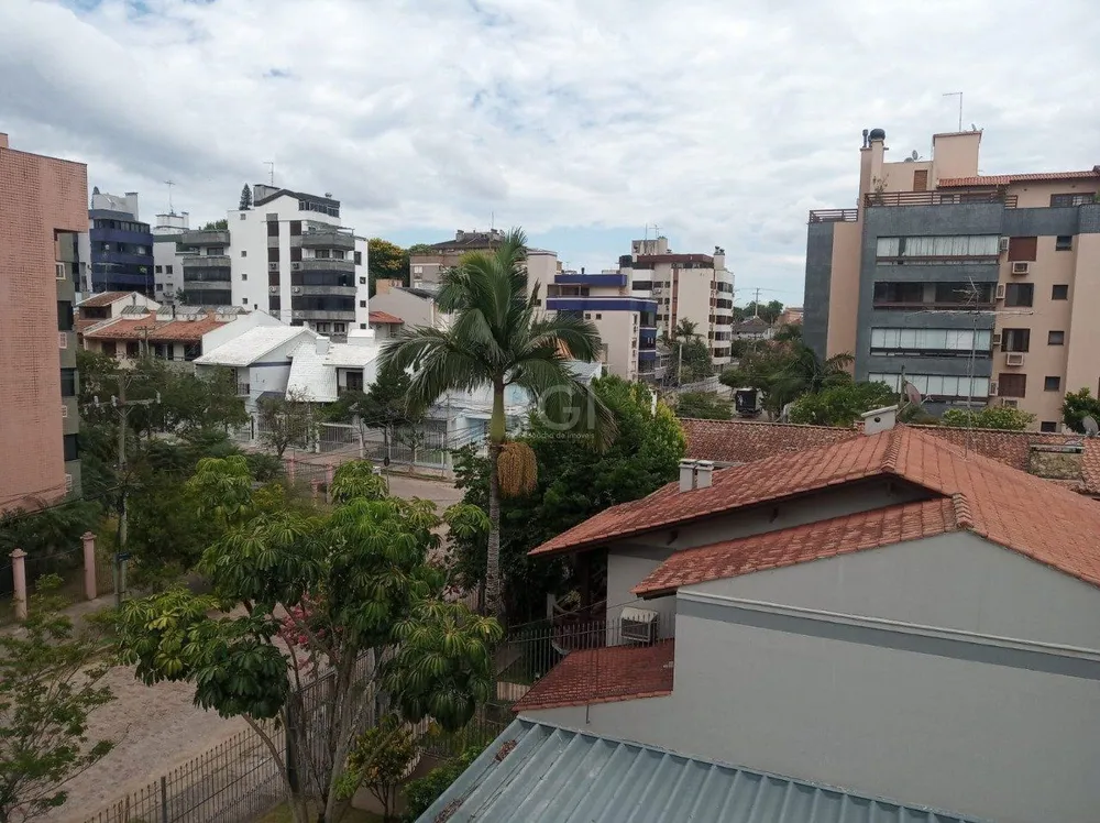Casa, 3 quartos, 222 m² - Foto 2