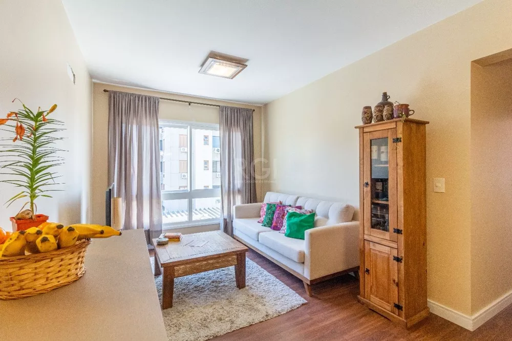 Apartamento à venda com 2 quartos, 63m² - Foto 1