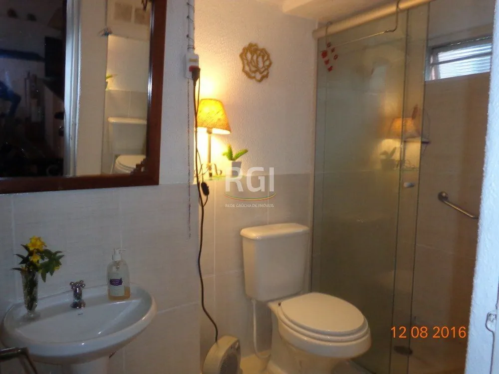 Casa, 6 quartos, 241 m² - Foto 1