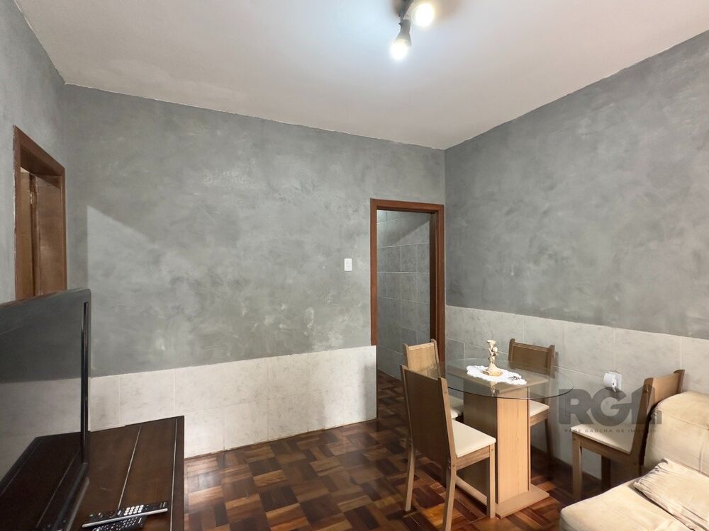 Casa à venda com 3 quartos, 103m² - Foto 4