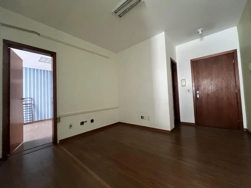 Depósito-Galpão, 47 m² - Foto 3