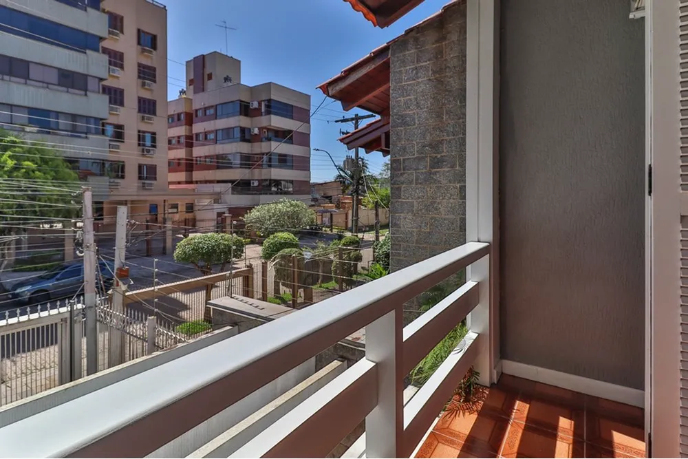 Casa, 5 quartos, 324 m² - Foto 1
