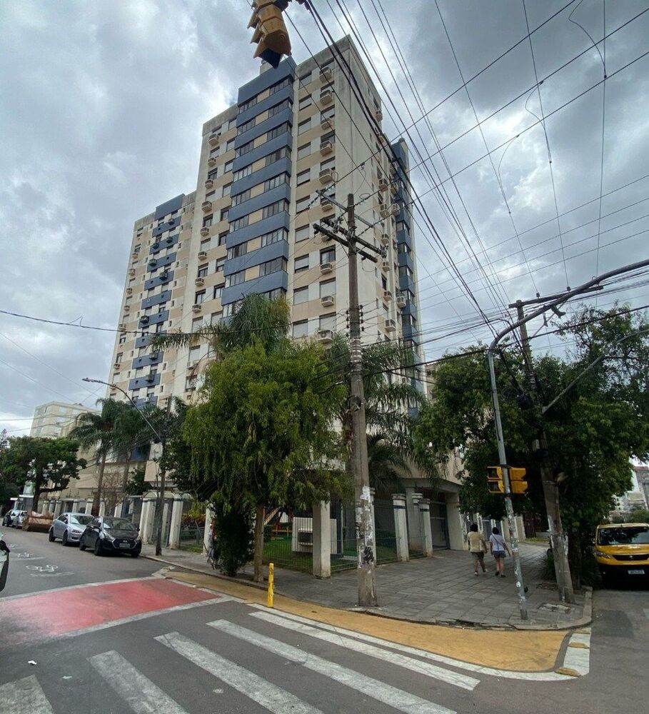 Apartamento à venda com 2 quartos, 61m² - Foto 1