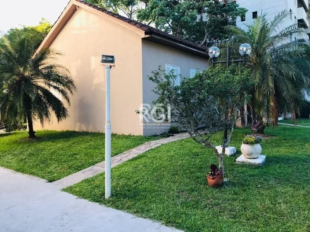 Casa, 2 quartos, 353 m² - Foto 4