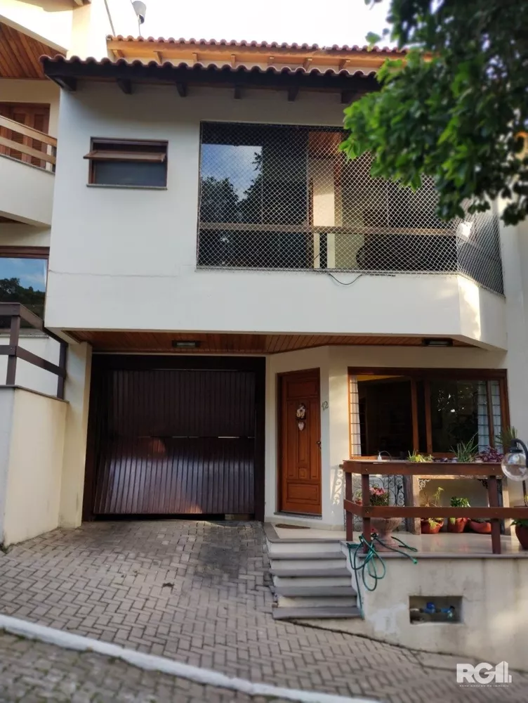 Casa de Condomínio à venda com 3 quartos, 191m² - Foto 1